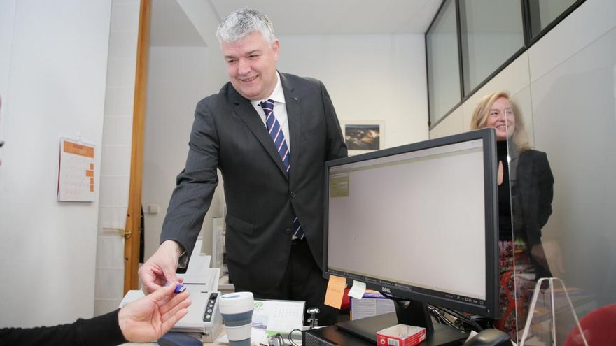 Un tercio del presupuesto de 3.749 millones para Cantabria en 2025 se destinará a la sanidad