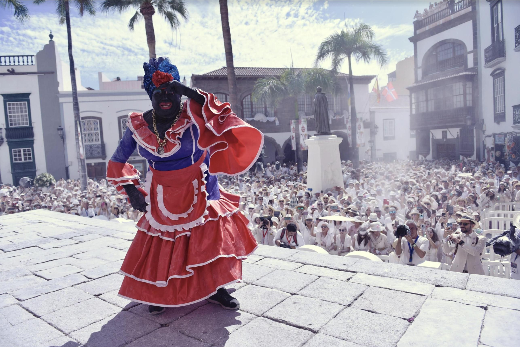 La Negra Tomasa cautivó a indianos e indianas.