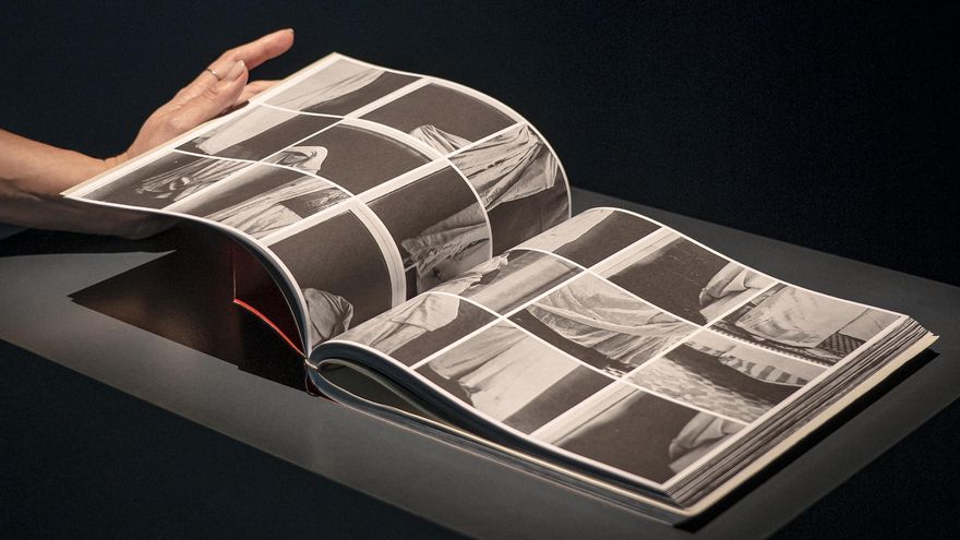 Exposición 'The Fold' de Hoda Afshar