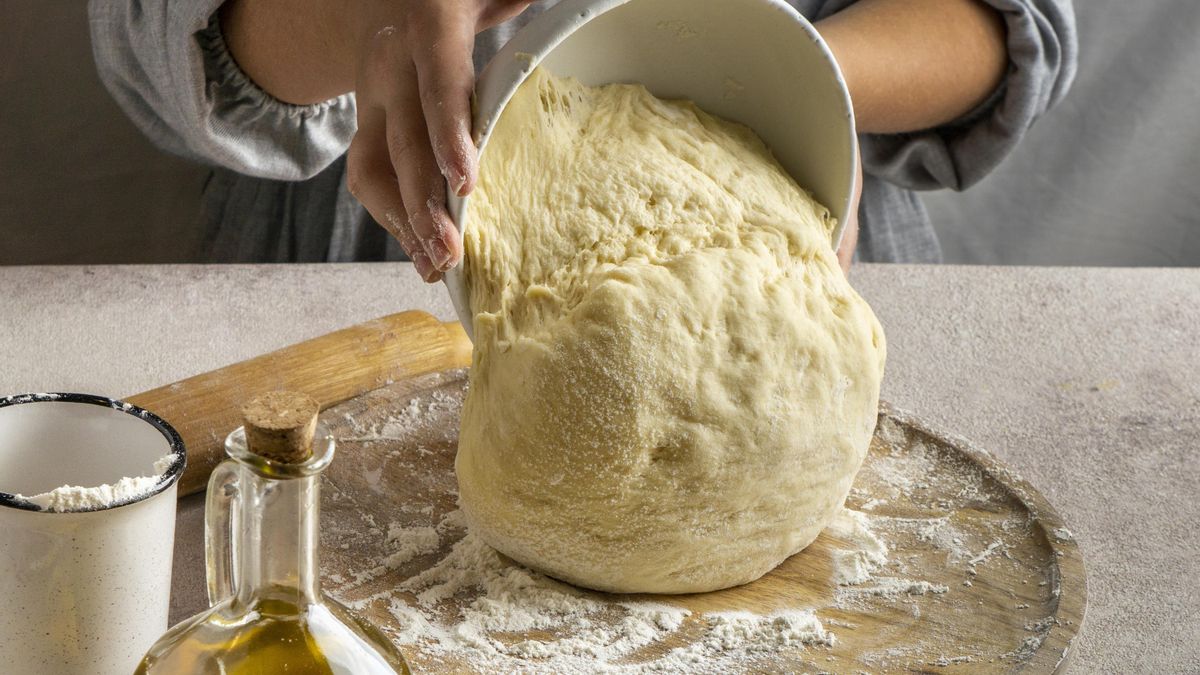 La masa para esta receta es aconsejable dejarla reposar un día entero