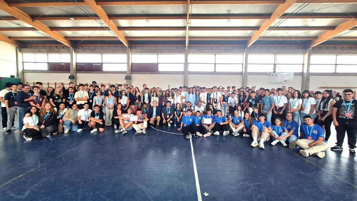 Foto de familia de los participantes en RetoTech 2025 en Canarias.