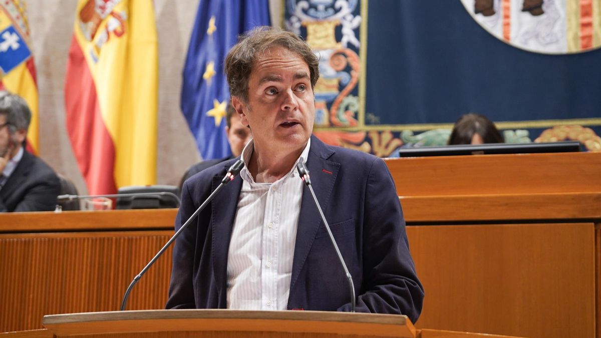 El consejero de Hacienda, Interior y Administración Pública del Gobierno de Aragón, Roberto Bermúdez de Castro.