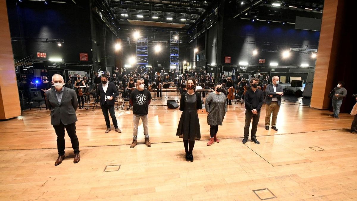 Presentación del proyecto musical "Ura bere bidean"