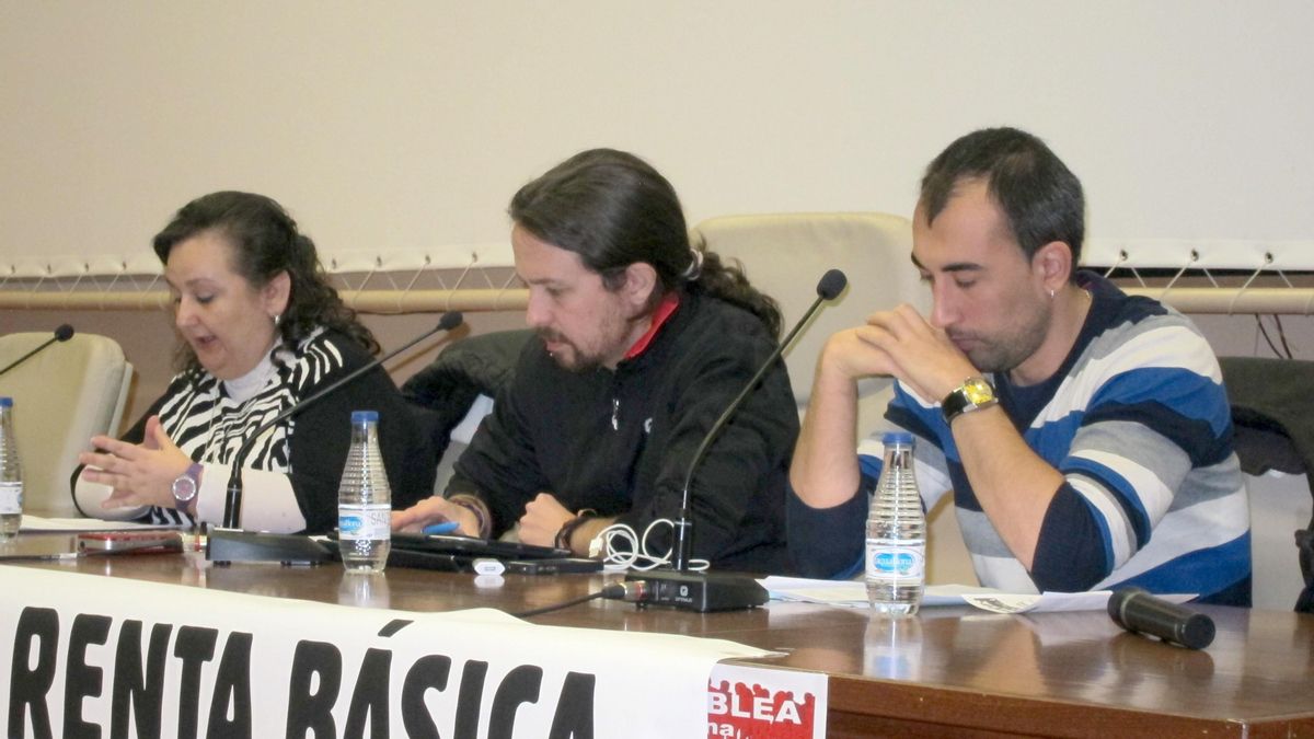 Pablo Iglesias (Podemos) llama a cambiar en las europeas "el guión que dice que sólo pueden ganarlas Pepsi o Coca-Cola"