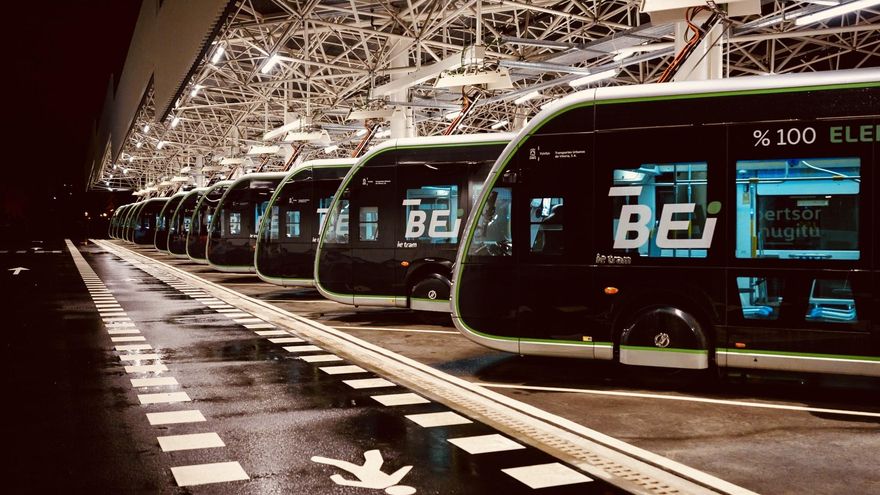 Los presupuestos vascos tendrán al final un fondo de 12 millones para mantener el 50% de rebaja en el transporte en 2023