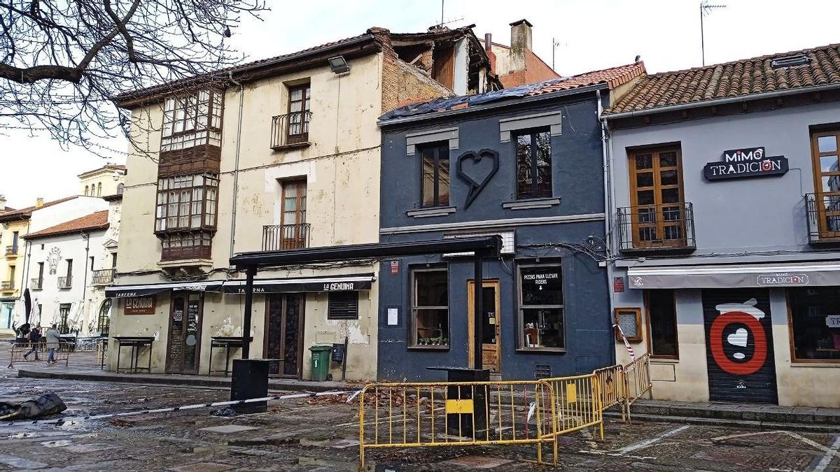 Los 'mamotretos' hosteleros que ya no están en la plaza de San Marcelo de León pero que siguen generando problemas