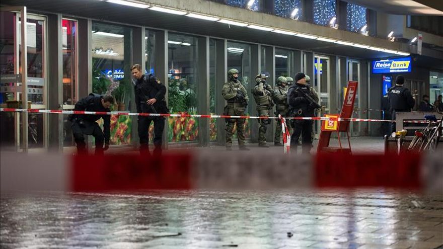 La policía evacúa dos estaciones de tren en Múnich por peligro terrorista