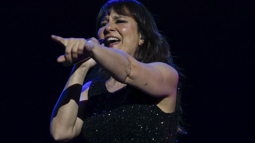 Amaral pide a Bunbury que desmienta un "rumor" que tiene 20 años: "Es hora de que se cuente la verdad"