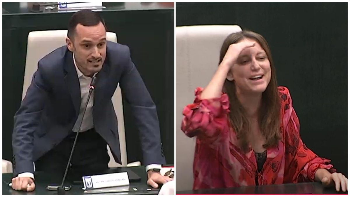 El concejal Antonio Giraldo (PSOE) y Levy (PP) durante el pleno