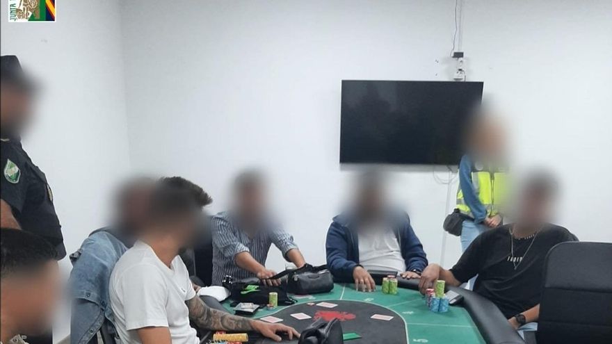 Cae una timba ilegal de póker que manejaba miles de euros en Mairena del Aljarafe