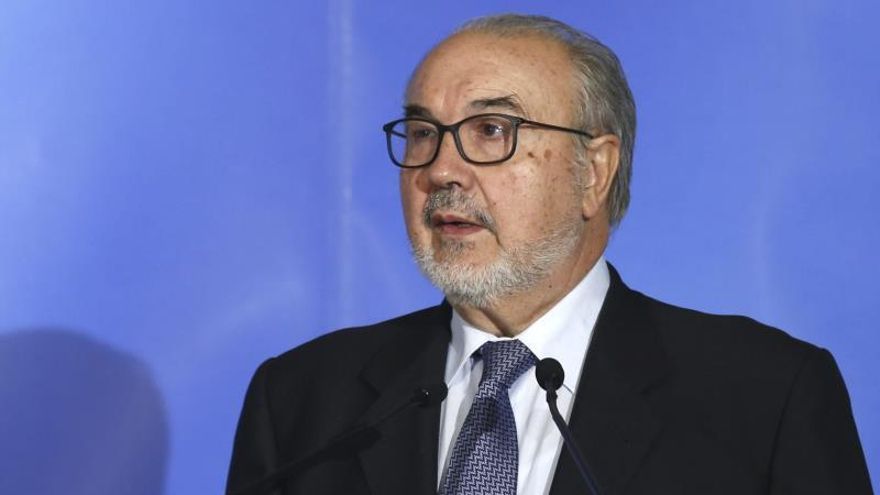 Pedro Solbes asegura que la UE perdurará "con uno u otro formato"