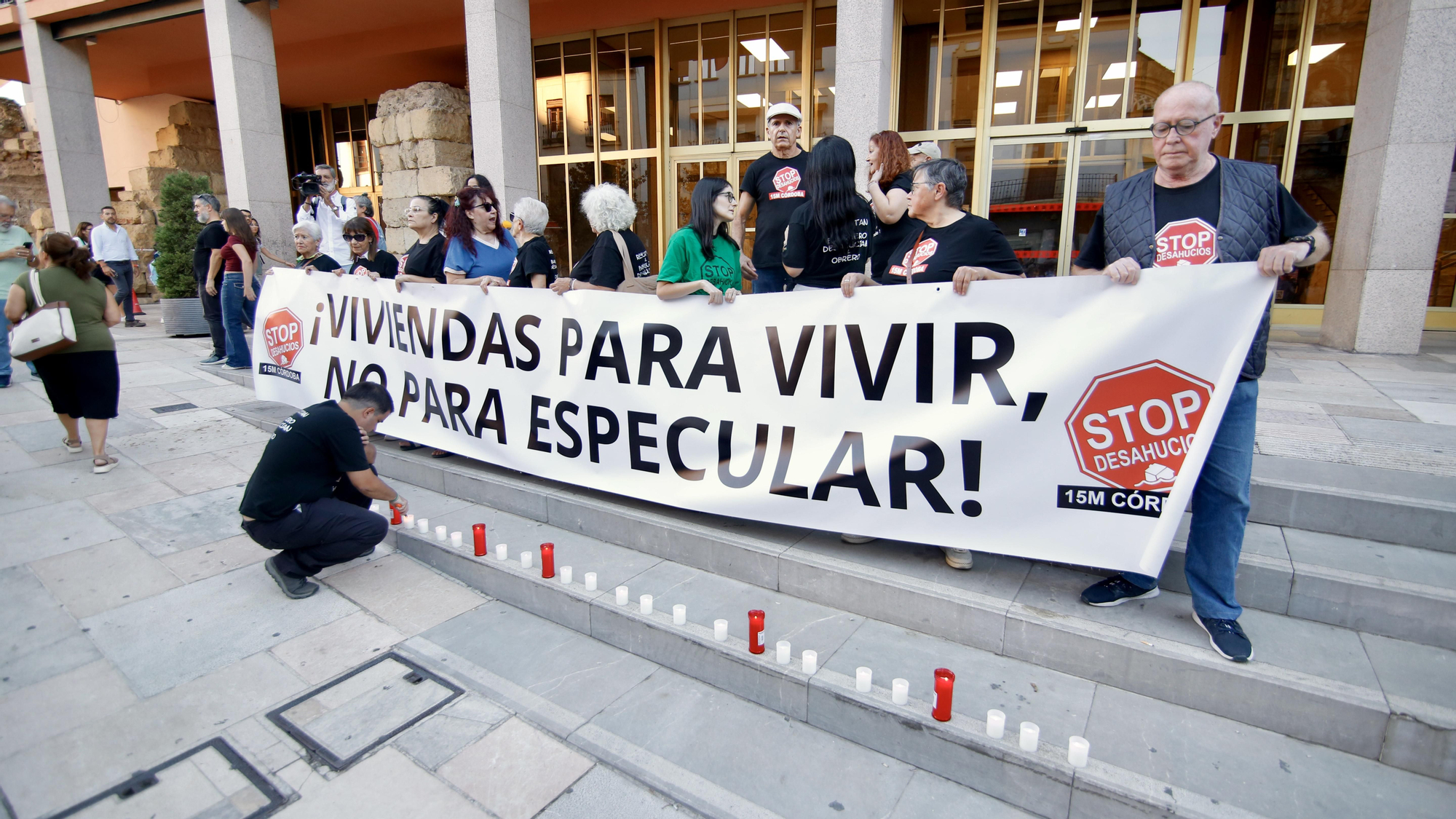Concentración por la muerte de Maricarmen