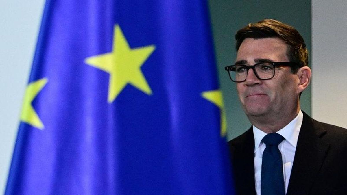 El primer ministro británico pide apoyo en el Parlamento para acercarse a la UE: "Mantener el 'statu quo' no es suficiente"