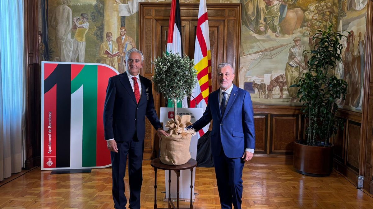 Barcelona firma un acuerdo de colaboración con Ramala para la promoción urbana, económica y cultural