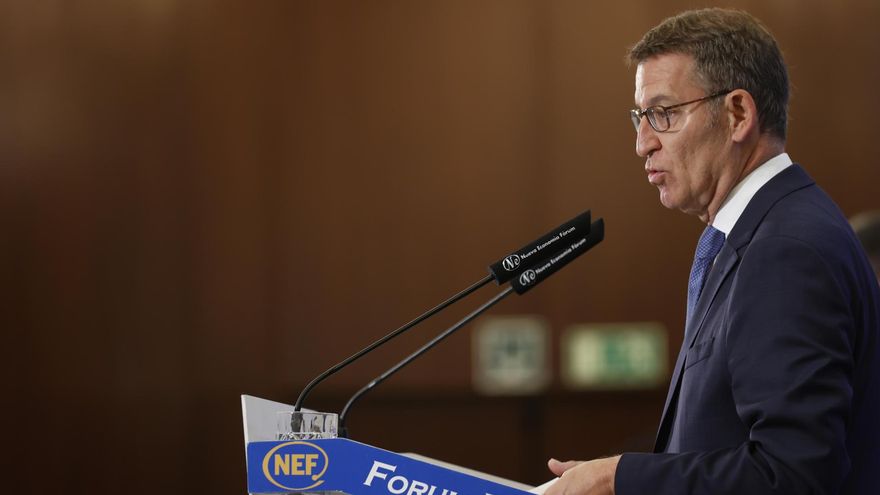 El presidente del PP, Alberto Núñez Feijoo, presenta a la candidata de su partido a la Presidencia del Gobierno de Cantabria, Mª José Sáenz de Buruaga