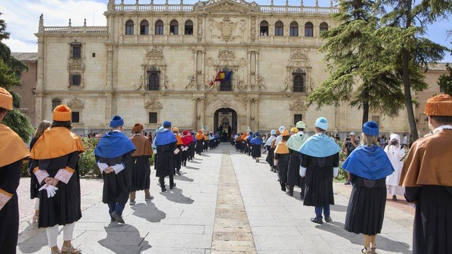 La Universidad de Alcalá inaugura curso académico 2022/2023 en su formato habitual
