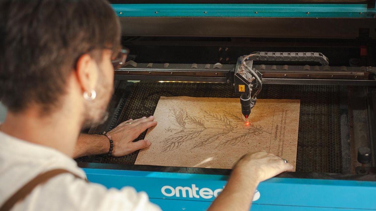 Dihue fabrica papel a partir de residuos de café.