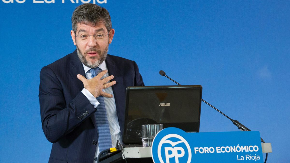 Imagen de archivo de Alberto Nadal, secretario de Estado de Presupuestos y Gastos en el Gobierno de Mariano Rajoy y nuevo vicesecretario de Economía y Desarrollo Sostenible del Partido Popular. EFE/Abel Alonso