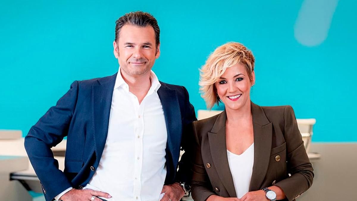 Iñaki López y Cristina Pardo, en su etapa como presentadores de 'Más Vale Tarde'
