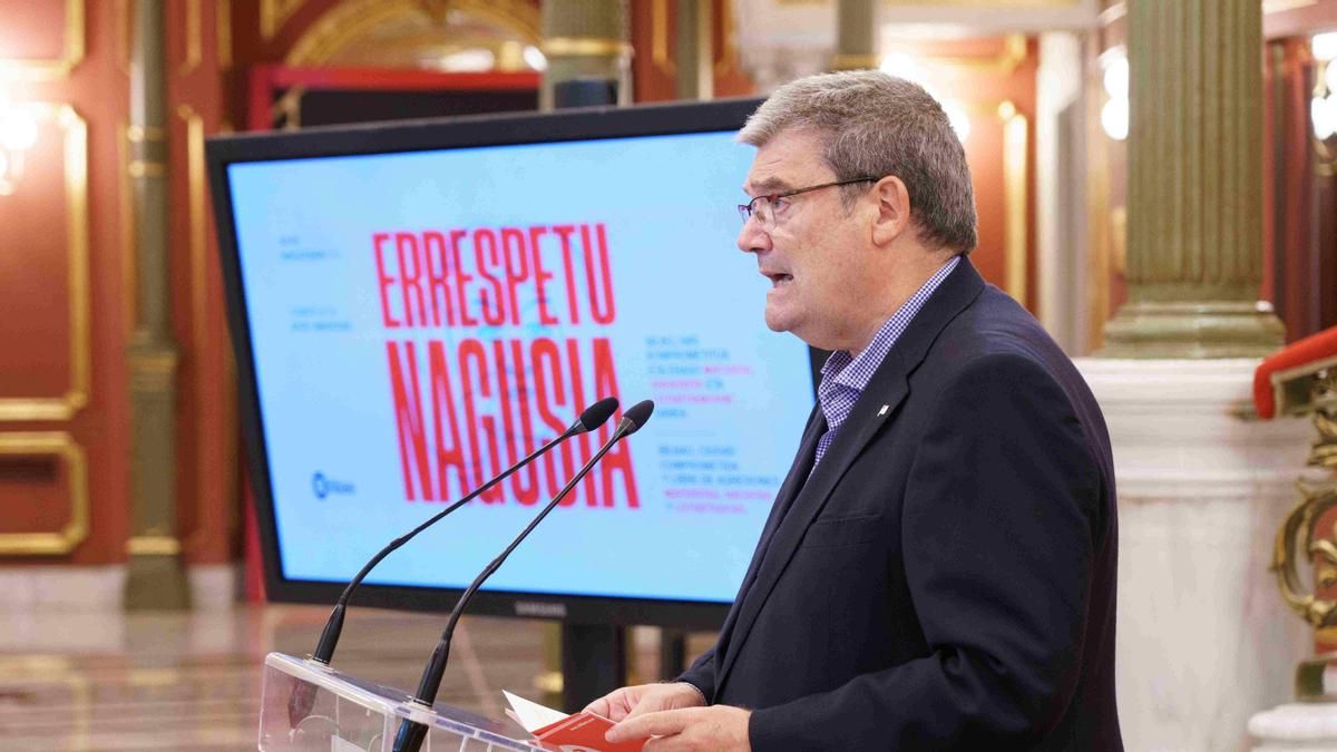 El alcalde de Bilbao alerta ante el auge de los que "cuestionan derechos que parecían consolidados" y pide plantarse