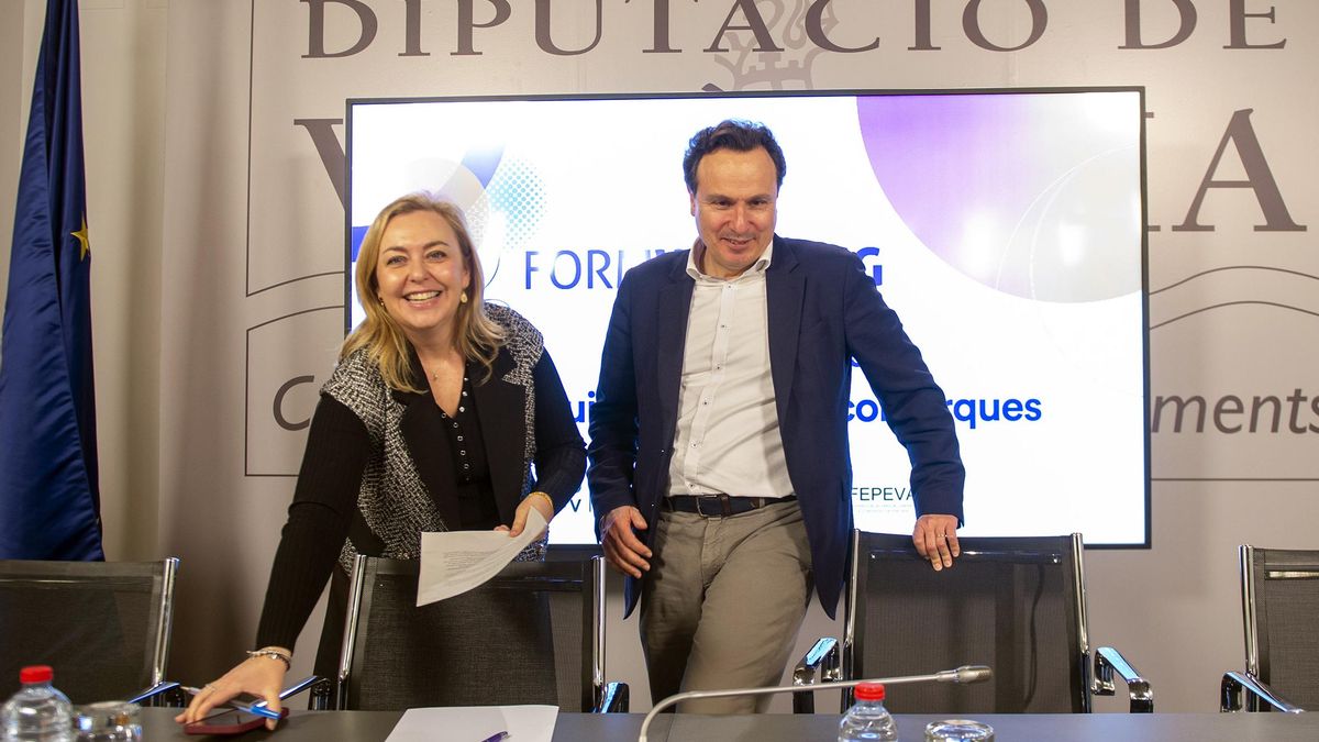 Natàlia Enguix y Diego Romá.