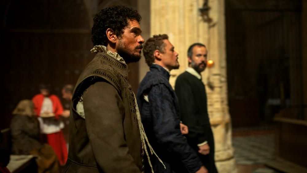 Pablo Molinero, en primer plano en una escena de La Peste 2