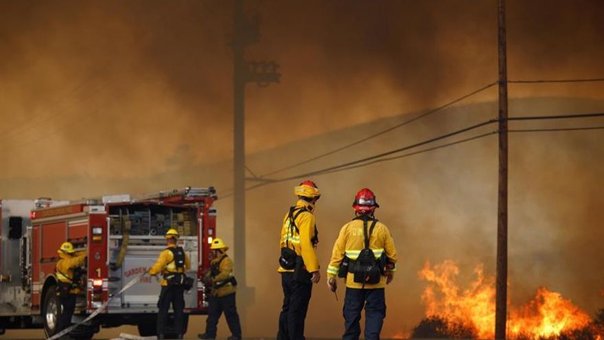 Miles de hogares evacuados en un nuevo incendio en el Norte de California