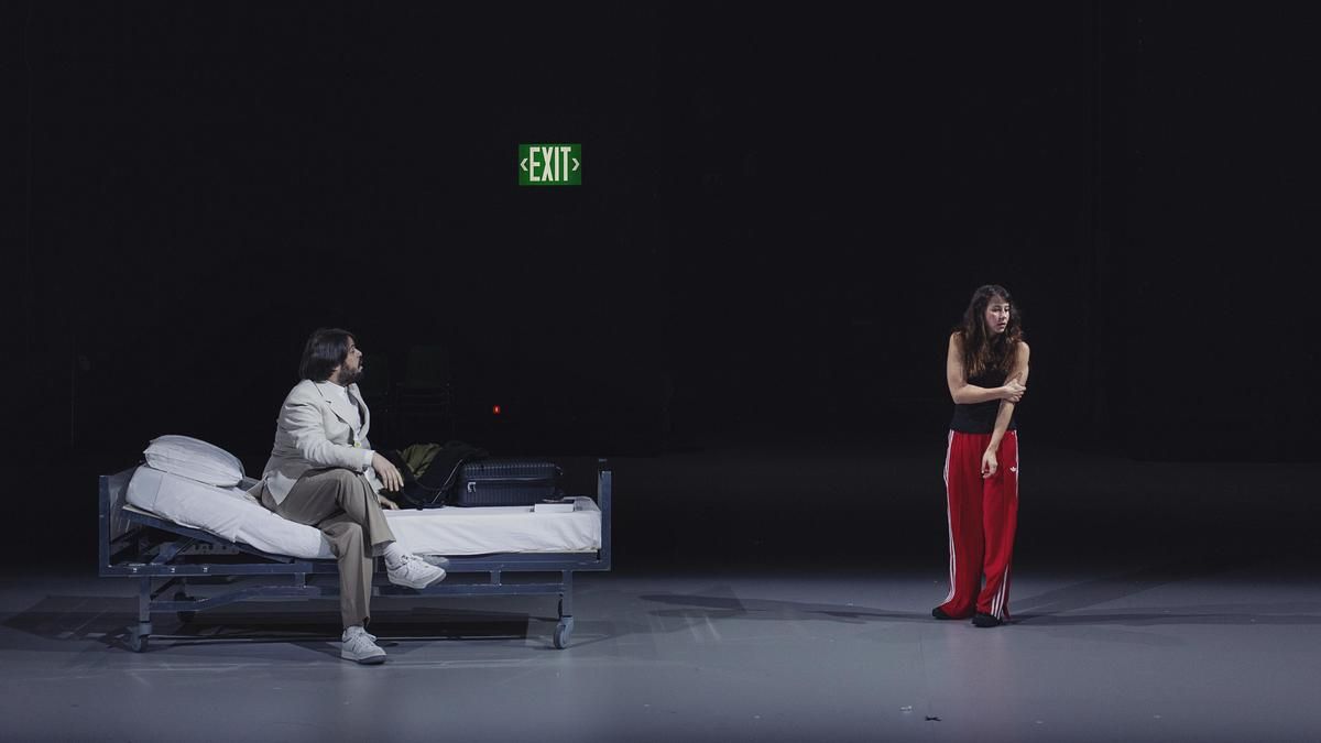 Brays Efe e Irene Escolar, durante el montaje de 'Personas, lugares y cosas'