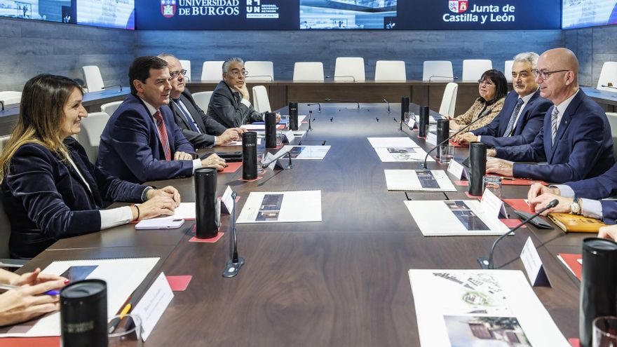 La Junta de Castilla y León compromete una mejor financiación a las universidades aunque no haya presupuestos en 2026