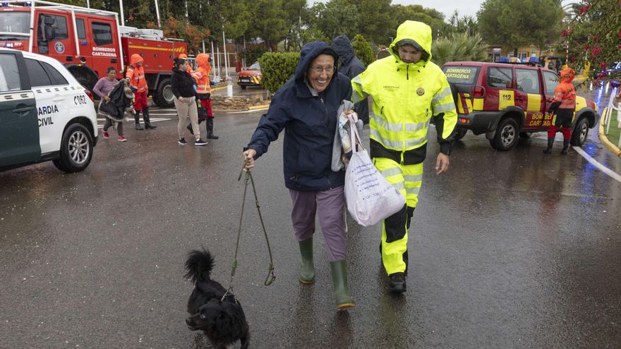 Las lluvias dejan más de 70 litros por metro cuadrado en Cartagena (Murcia)