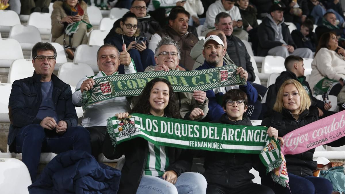 Grada Blanquiverde del Córdoba CF - Real Valladolid CF