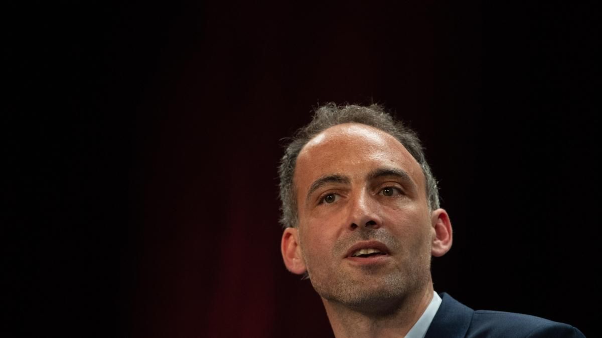 Raphäel Glucksmann gana las primarias del Partido Socialista francés y será el candidato en las presidenciales de 2027