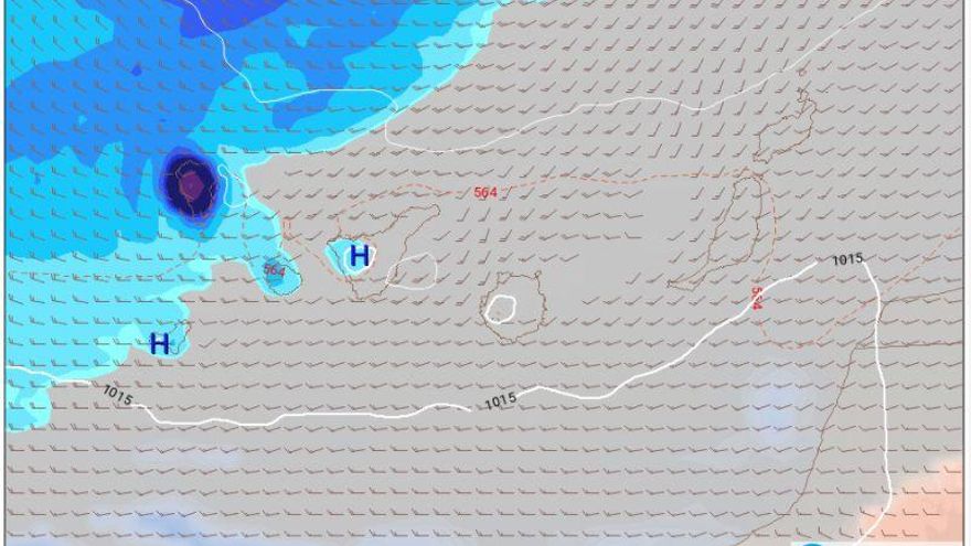 El paso de la cola de una borrasca por Canarias limpiará la calima este fin de semana