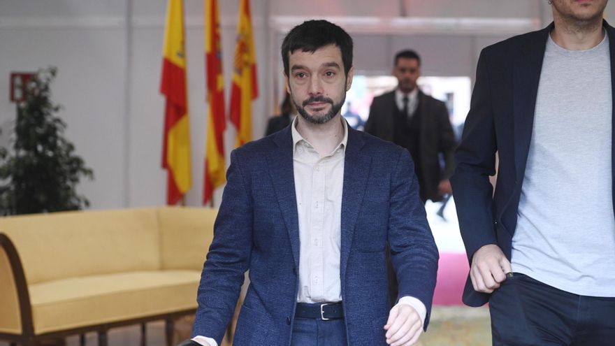 Archivo - El ministro de Derechos Sociales, Consumo y Agenda 2030, Pablo Bustinduy,.