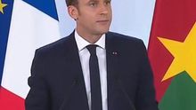 Macron durante su discurso en la Universidad de Uagadugú, Burkina Faso, que inaugura su tour en África. Mañana irá a Costa de Marfil y pasado mañana a Ghana