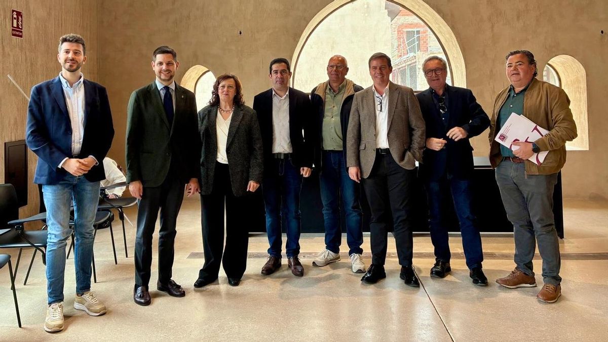 Integrants de la comissió executiva del Consorci de les Comarques Centrals Valencianes.