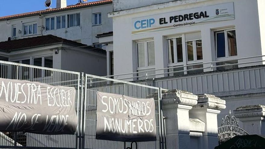El Gobierno del PP ordena el cierre definitivo del colegio público El Pedregal de Castro Urdiales tras meses de protestas