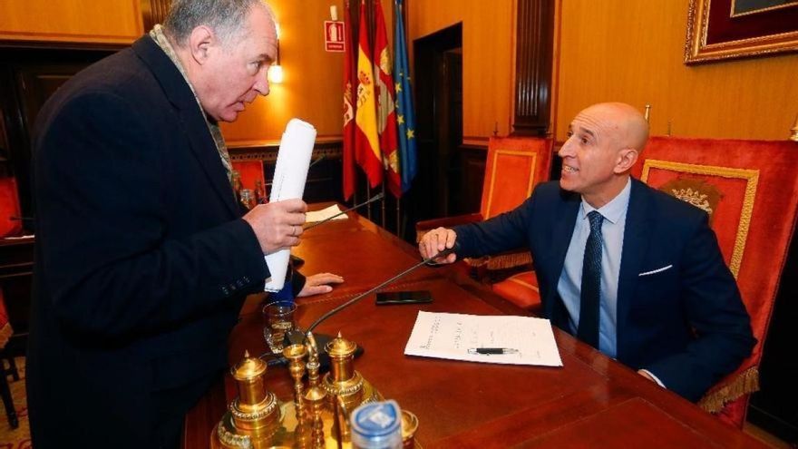 La ciudad de León se encamina a no tener presupuestos del 2023 por el escenario de disputa entre PSOE y UPL