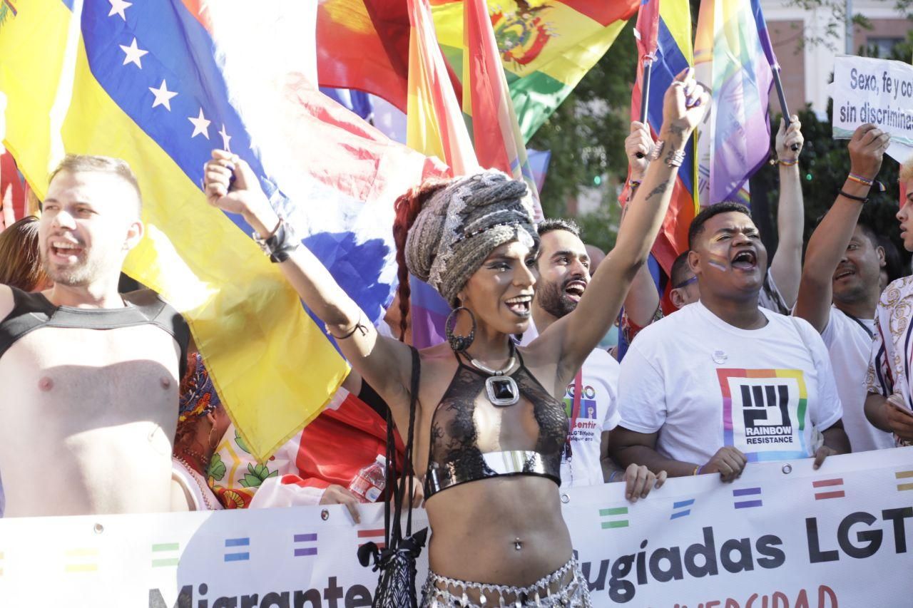 Asistentes a la marcha del Orgullo 2019 / Marian León