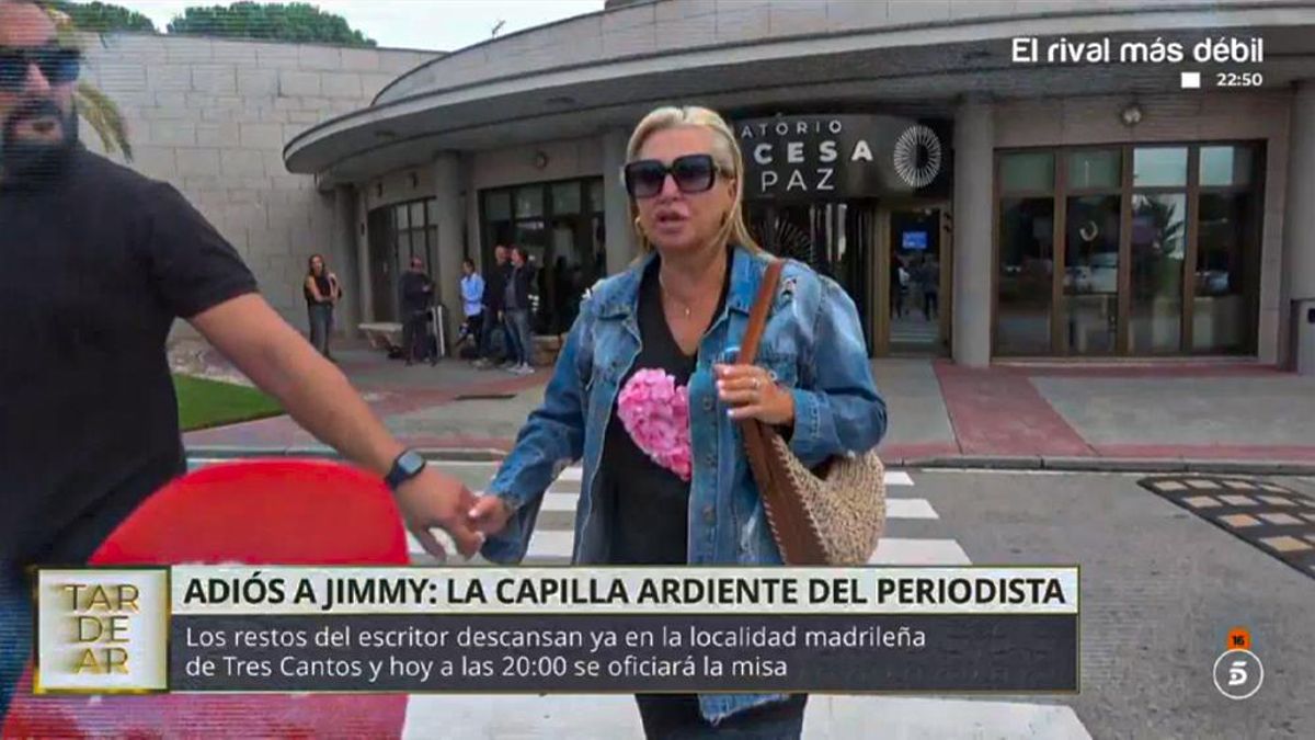 Belén Esteban aparece en 'TardeAR'