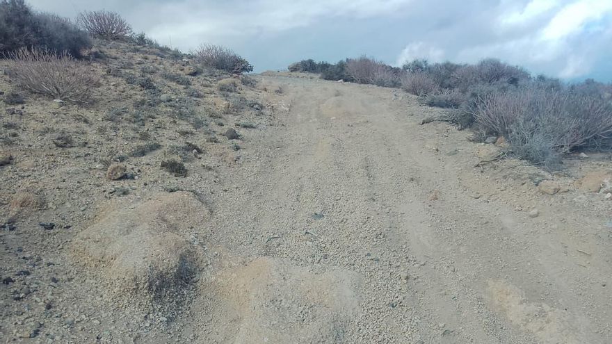 Yacimientos guanches, amenazados por la proliferación de motos y bicis de montaña por barrancos de Tenerife