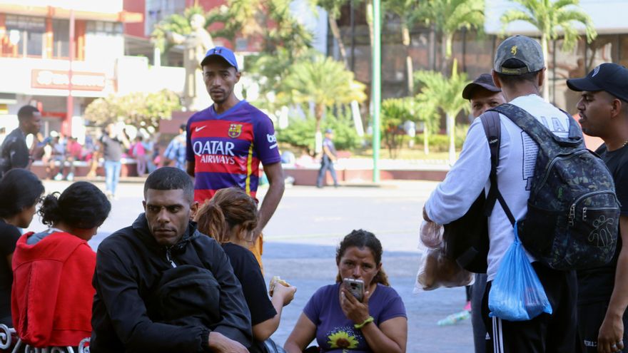 La Iglesia pide a México agilizar los permisos de migrantes varados en el sur