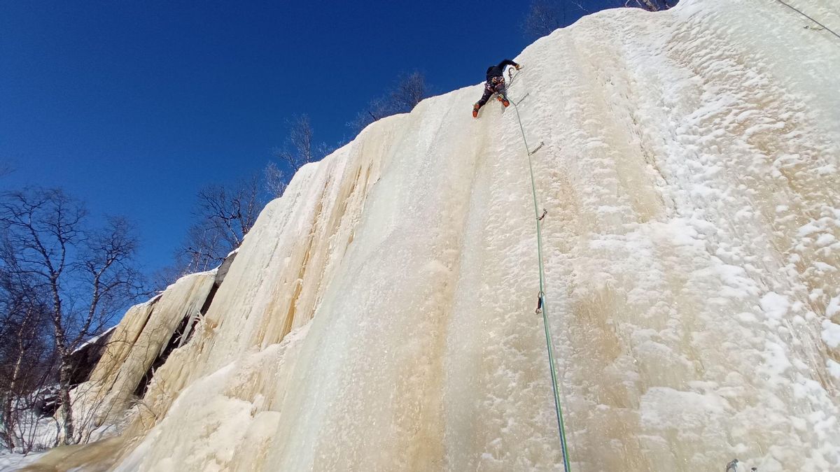 El GAME abre nuevas cascadas de hielo en Laponia y recupera sus viajes de alpinismo