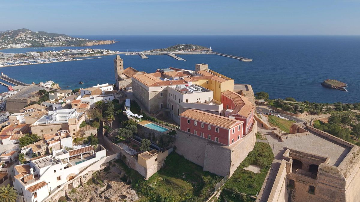 Parador de Ibiza desde el aire.