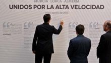 Los alcaldes de Murcia, Lorca y Almería también firmaron un manifiesto en apoyo de la llegada del AVE