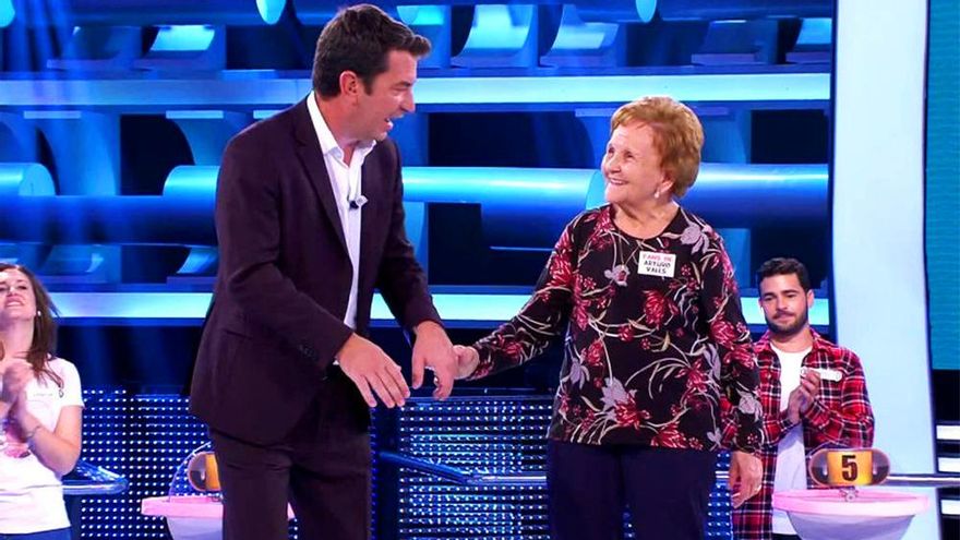 El conmovedor mensaje de Palmira, la "gogó" de 'Ahora Caigo': "Le pido por favor a Antena 3 que haga un milagrito"