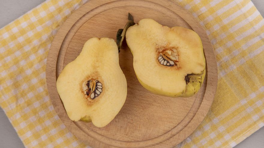 Cómo aprovechar la temporada del membrillo: las propiedades de esta fruta que casi nunca se consume cruda