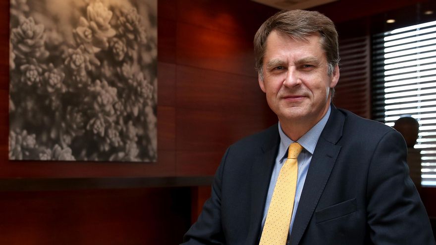 Hugh Elliot: "Las expresiones contra el turismo en Canarias no han tenido mucho eco en el Reino Unido"