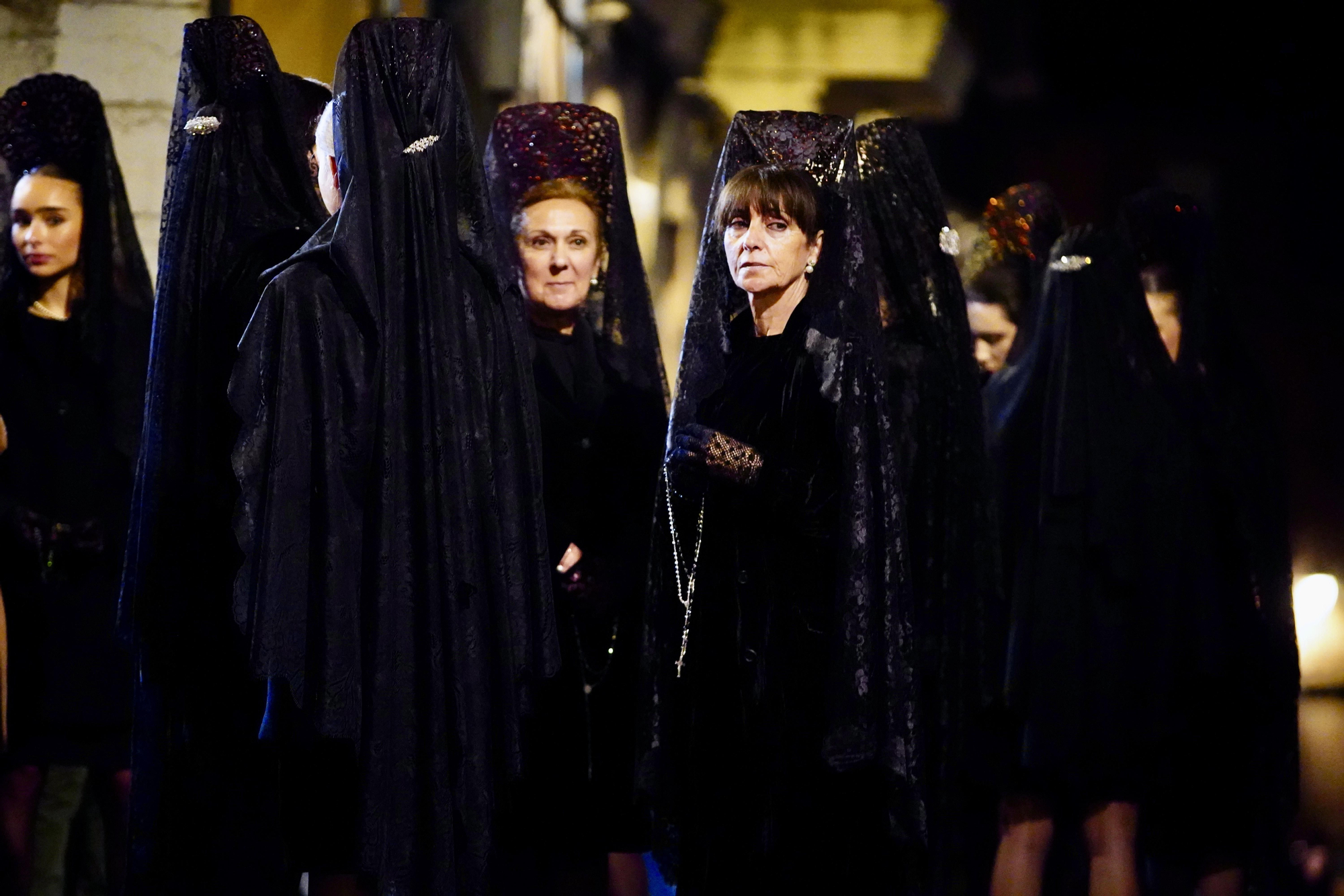 El paso de La Dolorora marca el inicio de la Semana Santa de León