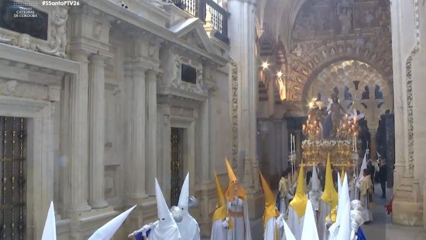 Jesús Resucitado, en el interior de la Mezquita Catedral